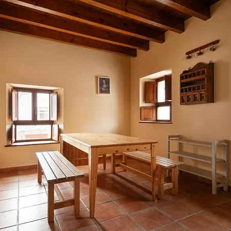 Leo Dağ evi Andrín