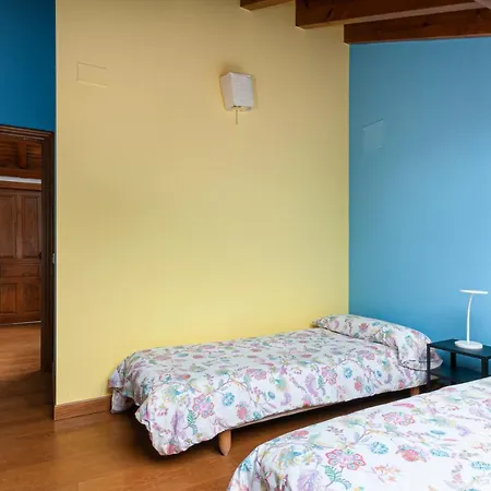 Leo Chalet