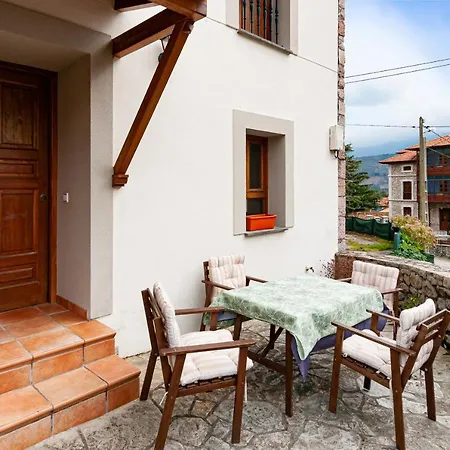 Leo Chalet